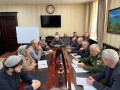 9 апреля в администрации муниципалитета глава Агульского района Закир Каидов провел расширенное сове 3