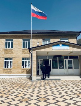 Глава МР Агульский район Закир Каидов посетил МКОУ "Буркиханская СОШ"