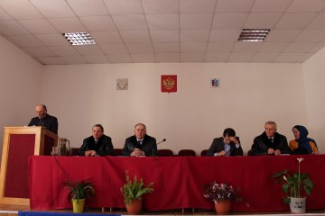 27 февраля в  зале администрации состоялось обсуждение Послания Главы РД Рамазана Абдулатипова