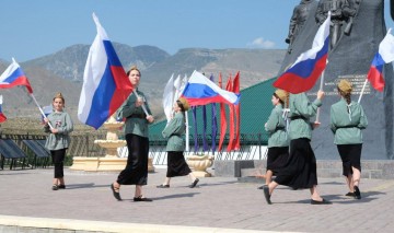 ​В Дагестане проходят памятные мероприятия, посвященные 25-летию разгрома международных бандформиров