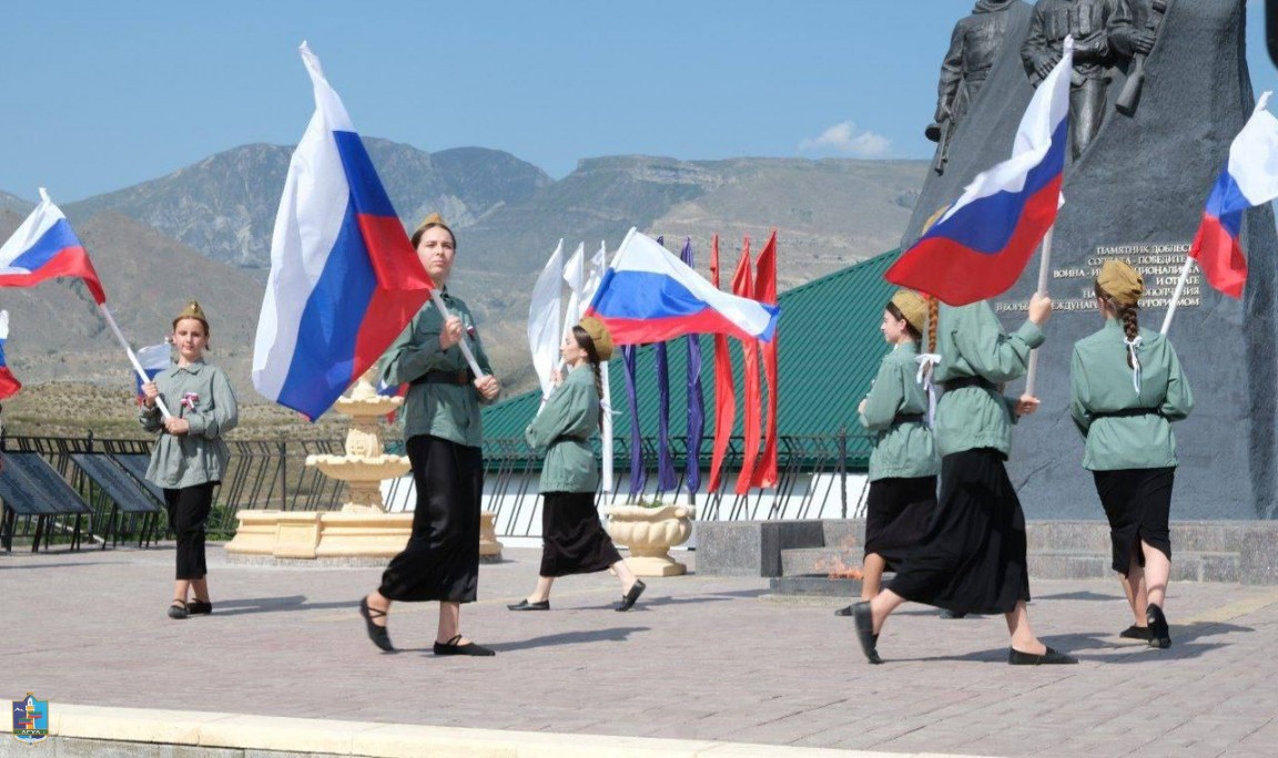 ​В Дагестане проходят памятные мероприятия, посвященные 25-летию разгрома международных бандформиров